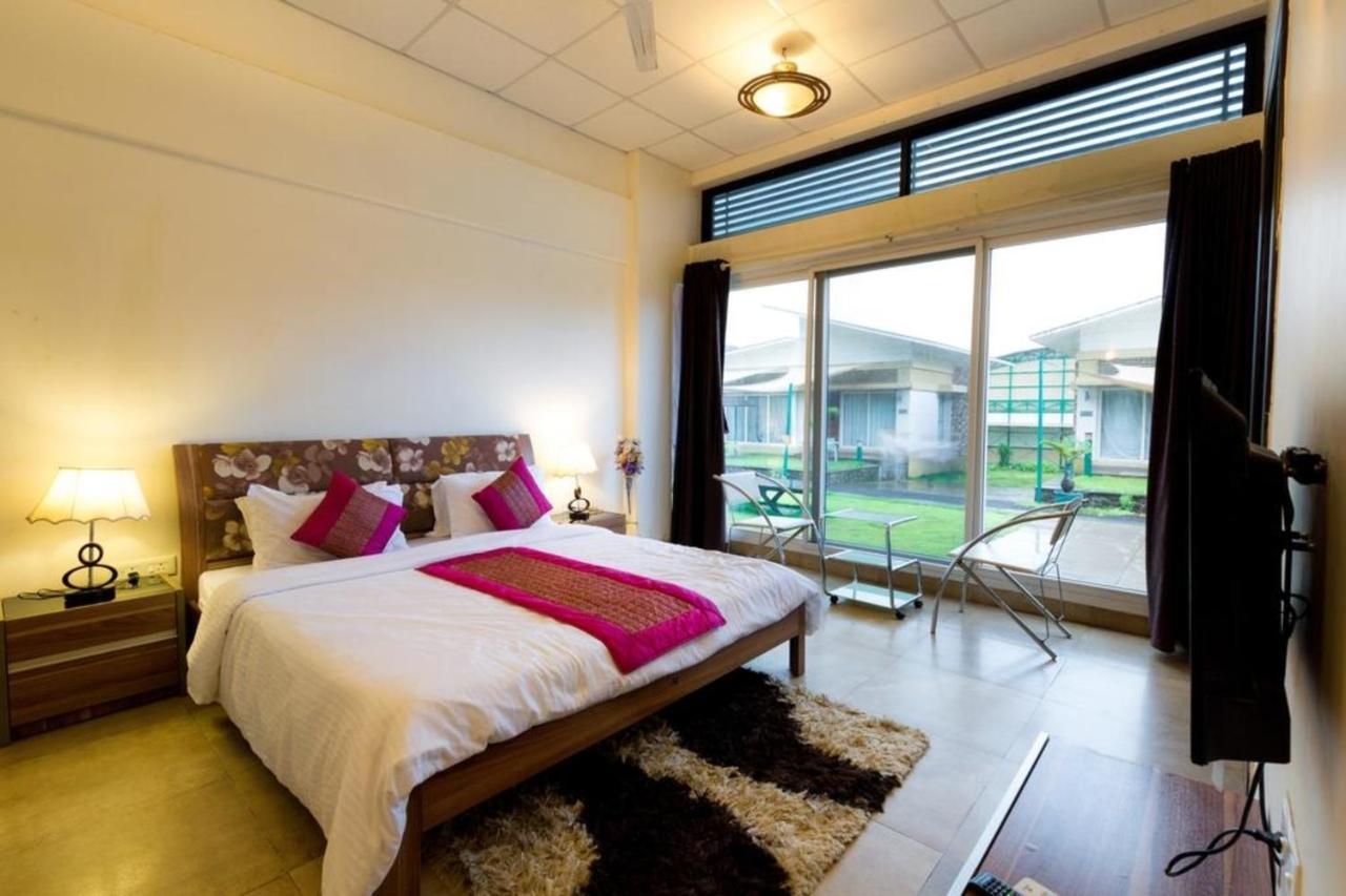 เรน ฟอเรสต์ รีสอร์ต Hotel อิกัตปุรี ภายนอก รูปภาพ