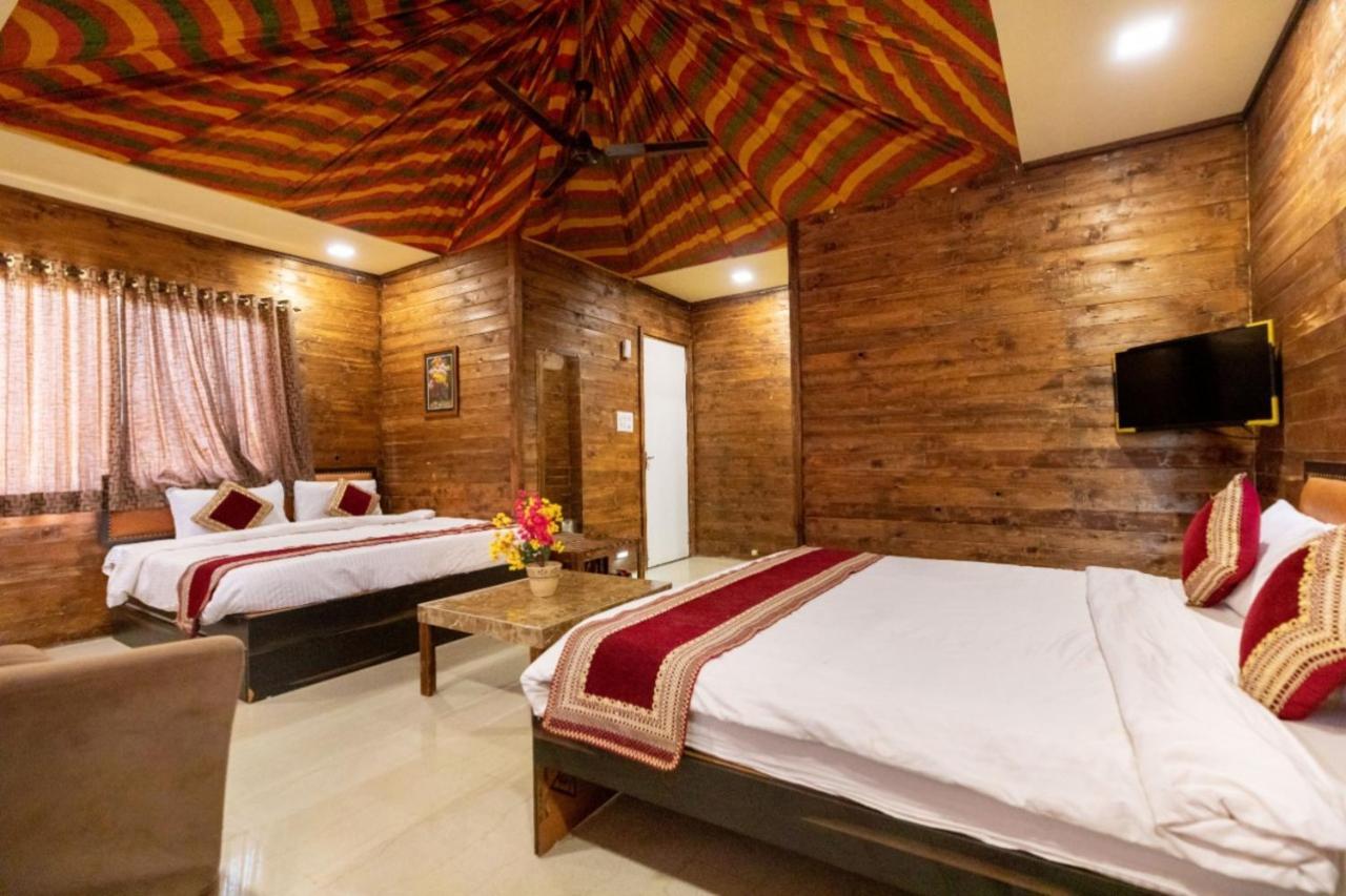 เรน ฟอเรสต์ รีสอร์ต Hotel อิกัตปุรี ภายนอก รูปภาพ
