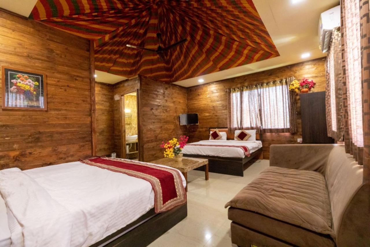 เรน ฟอเรสต์ รีสอร์ต Hotel อิกัตปุรี ภายนอก รูปภาพ