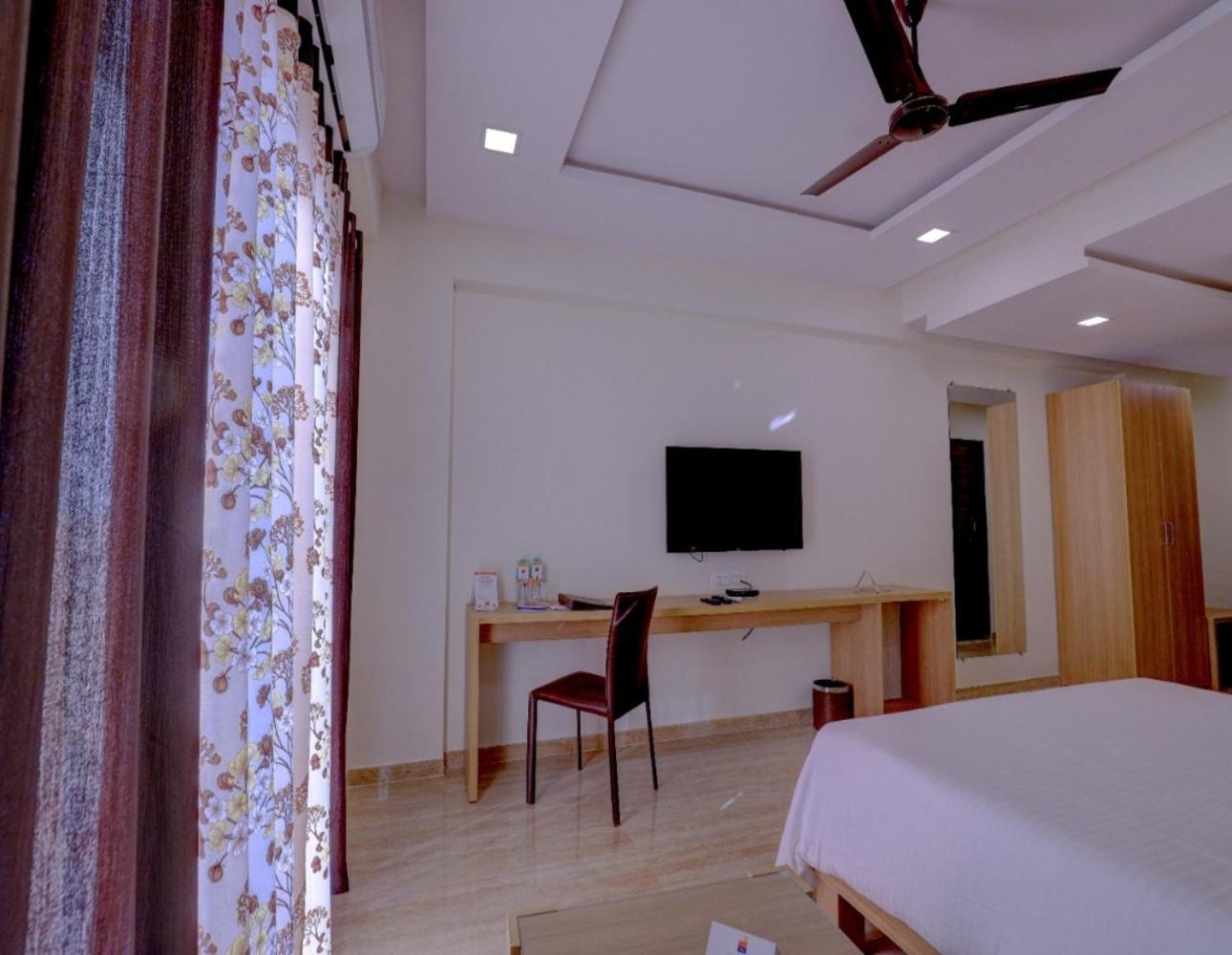 เรน ฟอเรสต์ รีสอร์ต Hotel อิกัตปุรี ภายนอก รูปภาพ