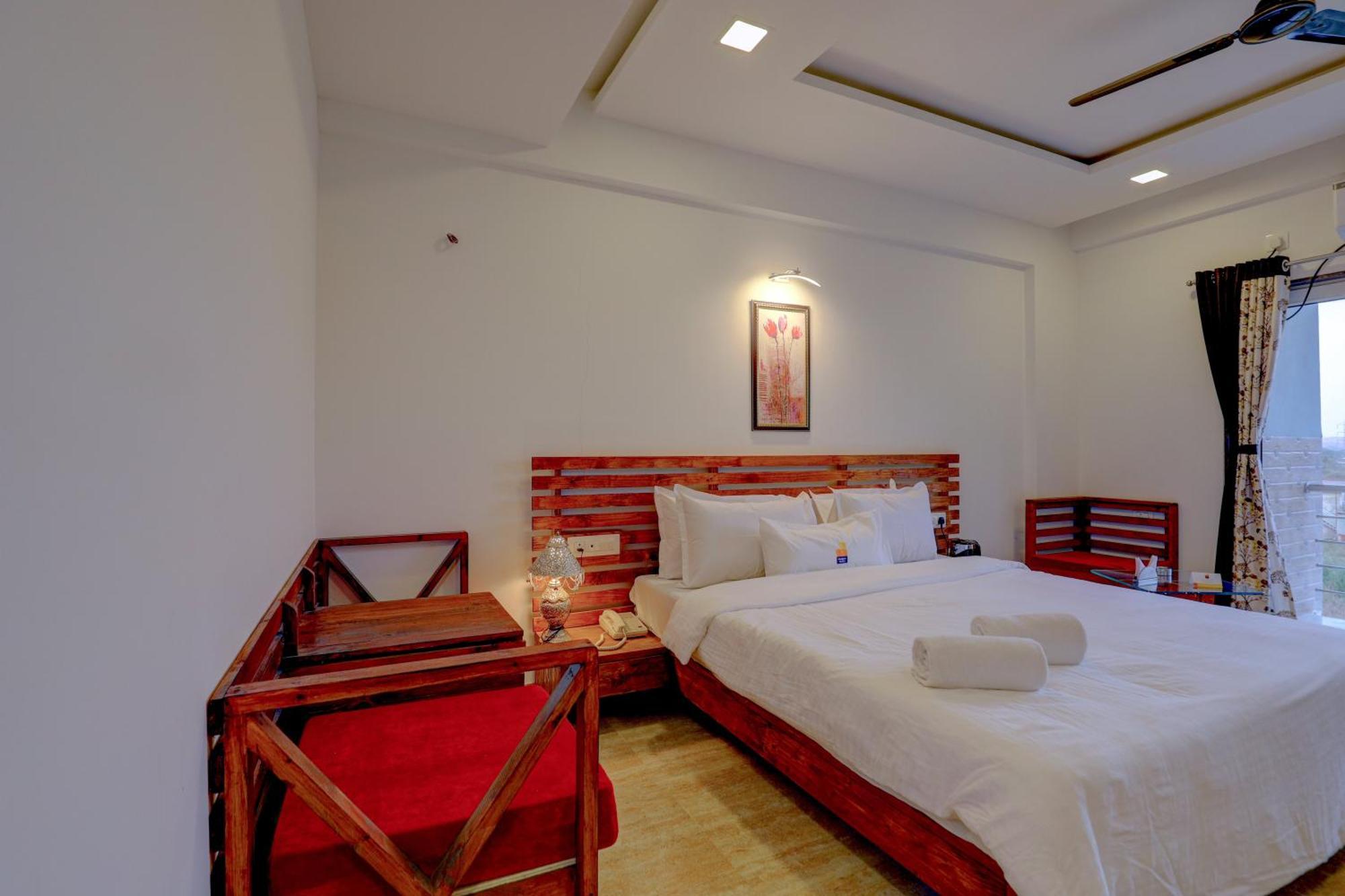 เรน ฟอเรสต์ รีสอร์ต Hotel อิกัตปุรี ภายนอก รูปภาพ