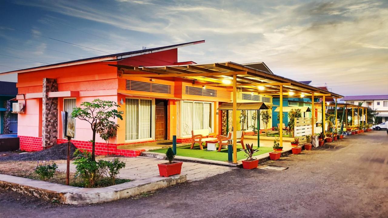 เรน ฟอเรสต์ รีสอร์ต Hotel อิกัตปุรี ภายนอก รูปภาพ